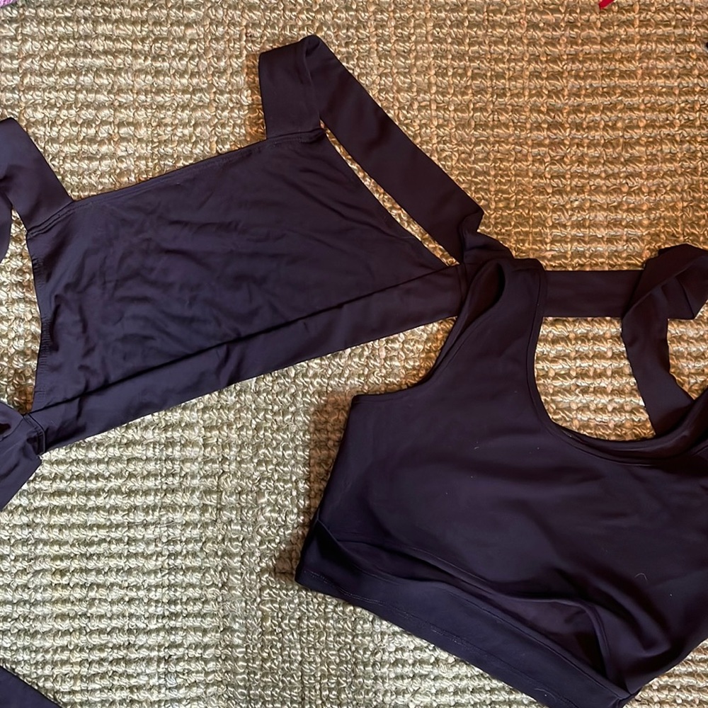 2 for 8!! Open back & front slit black tanks